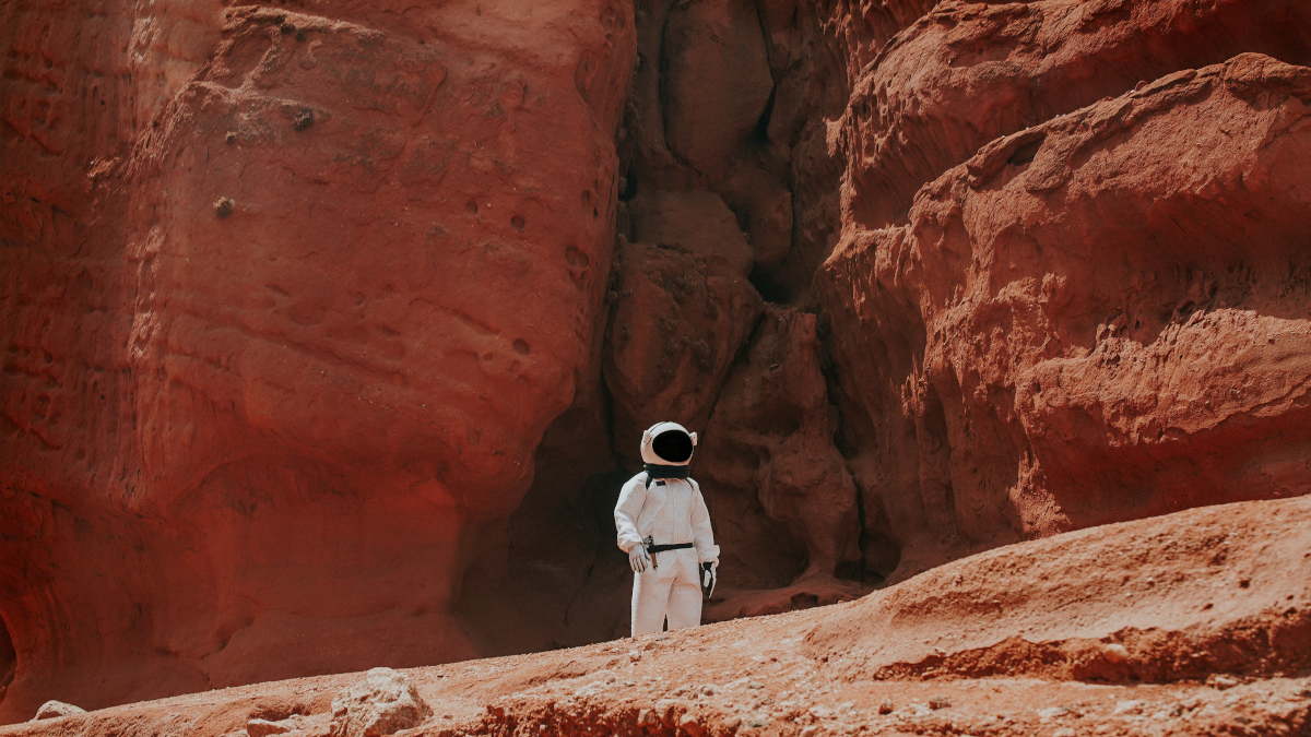 Un humain sur Mars.